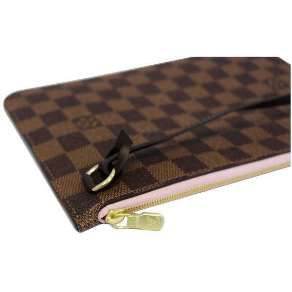 Louis Vuitton Neverfull MM Pochette Wristlet Pouch - corner
