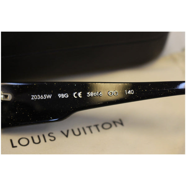 LOUIS VUITTON Hortensia Sunglasses Black