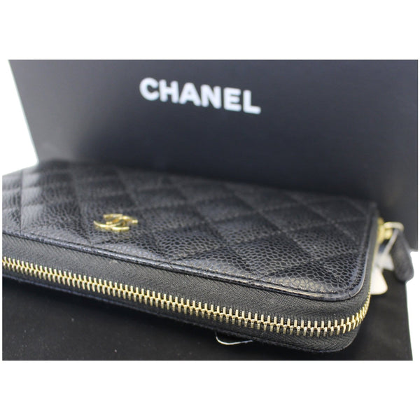 CHANEL Black Caviar Leather Zippy Wallet Black-US