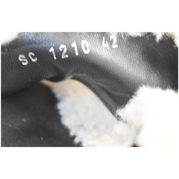 LOUIS VUITTON Paseo Flat Comfort Shearling and Calf Leather Sandal Size US 8.5