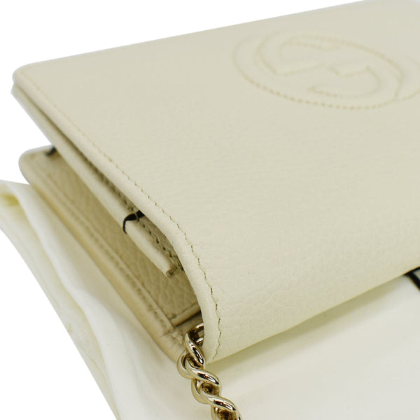 GUCCI Mini Soho Pebbled Leather Wallet On Chain Crossbody Bag Cream 598211