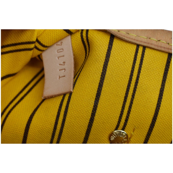 LOUIS VUITTON Neverfull MM Monogram Canvas Shoulder Bag Brown