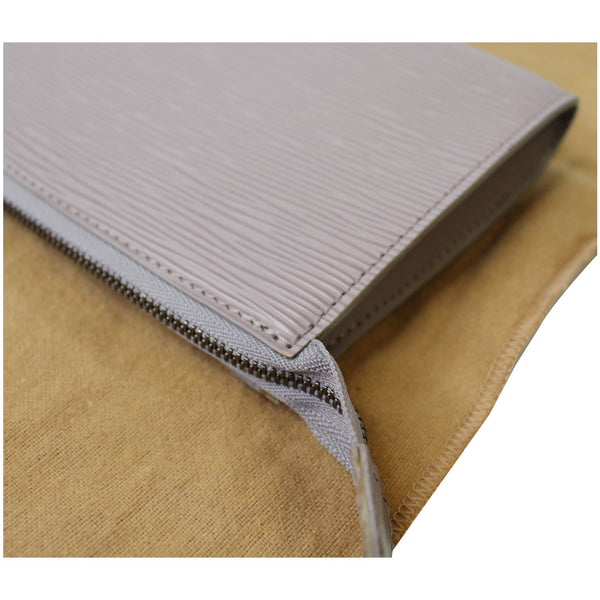 closeup LV Epi Leather Pochette Accessories 24 Pouch