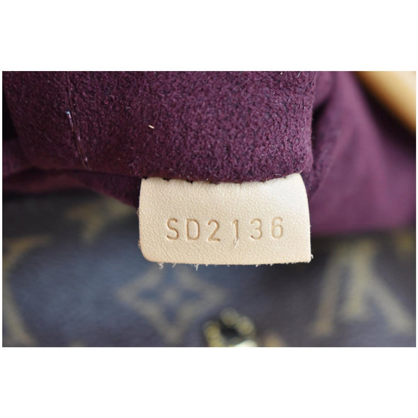 Louis Vuitton Montaigne GM Shoulder Bag code