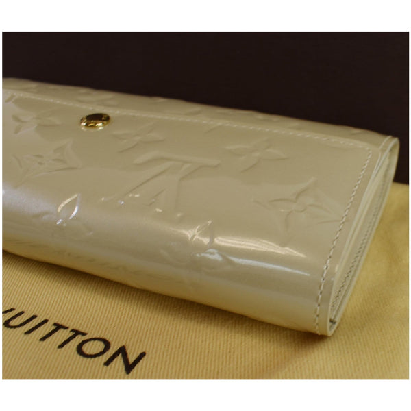 Authentic Louis Vuitton Leather Sarah Wallet