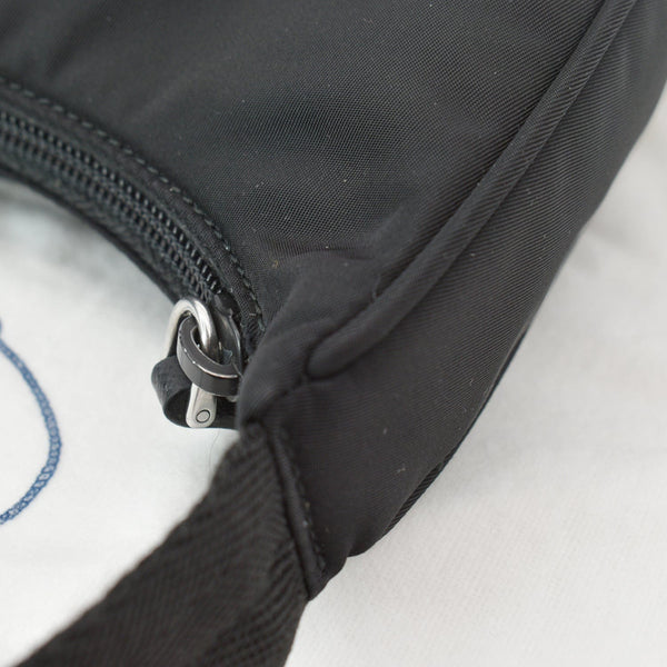 PRADA Re-Edition 2000 Mini Nylon Shoulder Bag Black