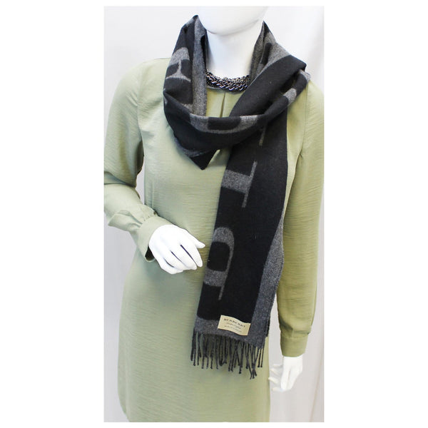 Burberry Scarf Logo Text Cashmere Black & Grey for women