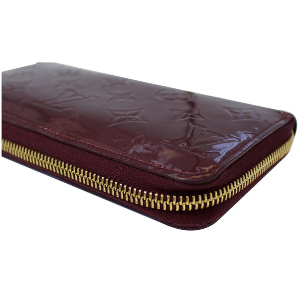 Louis Vuitton Monogram Zippy Wallet - used