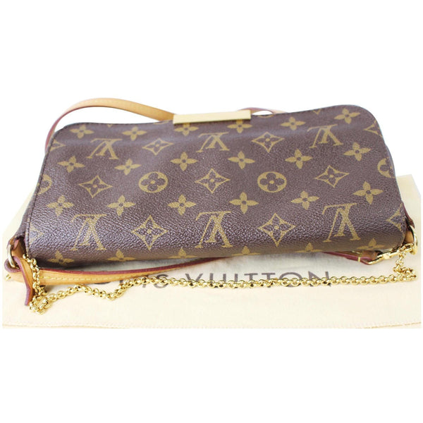 LOUIS VUITTON Favorite MM Monogram Canvas Crossbody Bag Brown