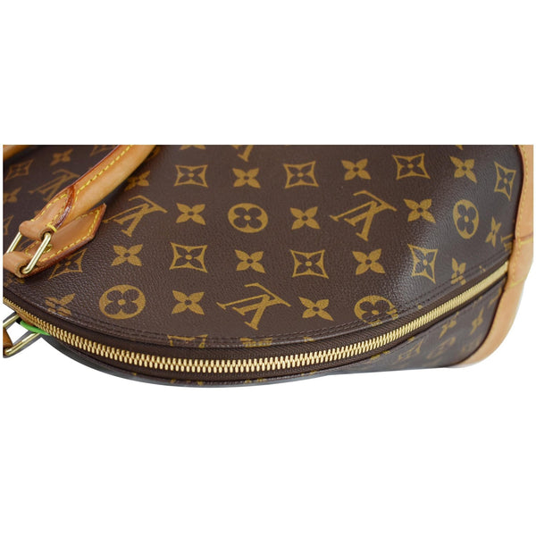 Louis Vuitton Alma Large zipper corner Bag