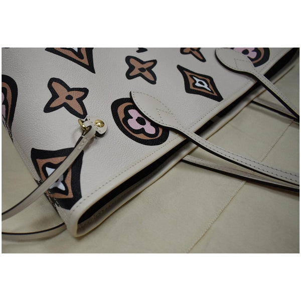 Louis Vuitton Neverfull MM Wild At Heart Monogram Canvas Tote Bag Cream