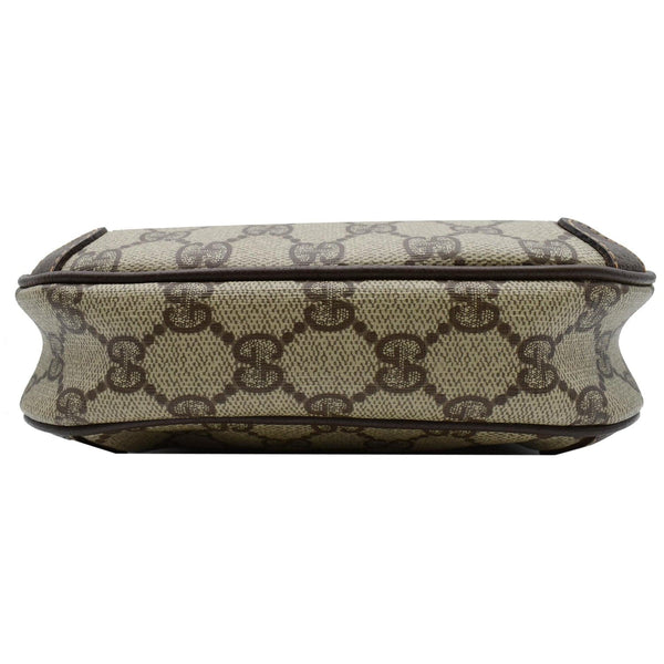 GUCCI Vintage GG Supreme Canvas Crossbody Bag Beige 8902066