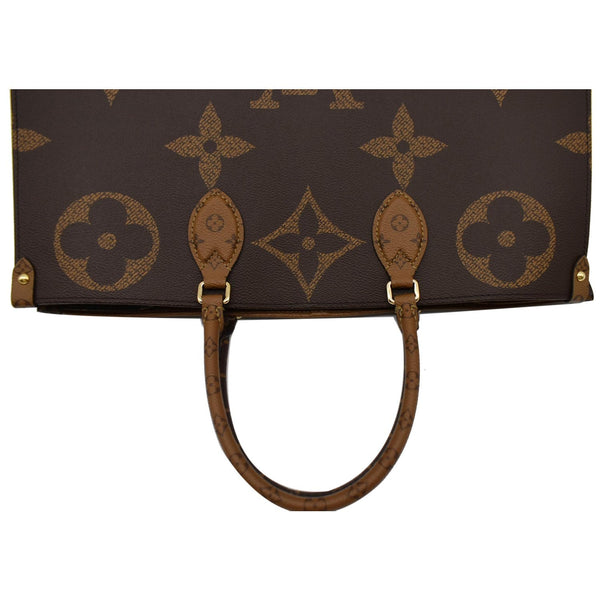 LOUIS VUITTON Onthego GM Giant Monogram Canvas Tote Shoulder Bag Brown