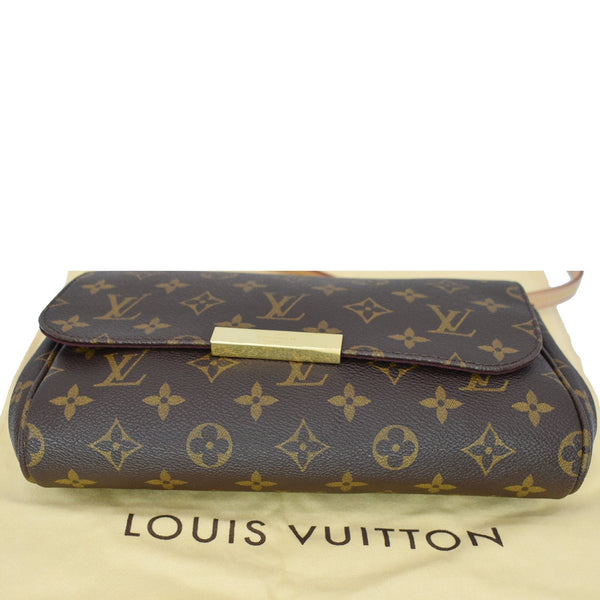 Louis Vuitton Favorite MM Monogram Canvas Crossbody Bag