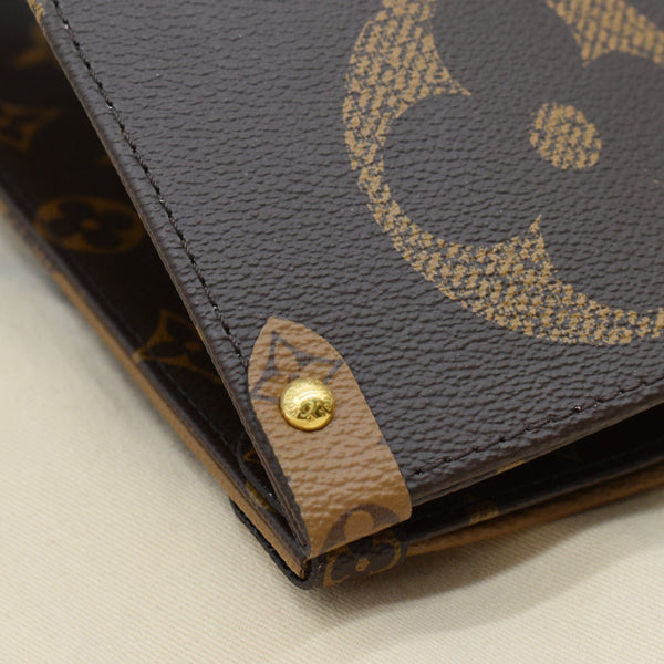 LOUIS VUITTON Onthego GM Giant Monogram Canvas Tote Shoulder Bag Brown - Hot Deals