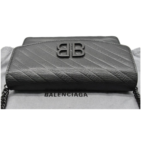 BALENCIAGA BB Logo Embossed Leather Chain Wallet Black