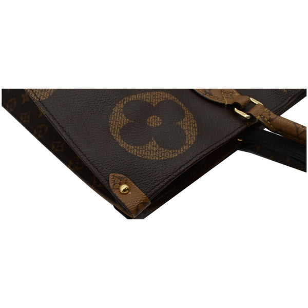 LOUIS VUITTON Onthego GM Giant Monogram Canvas Tote Shoulder Bag Brown