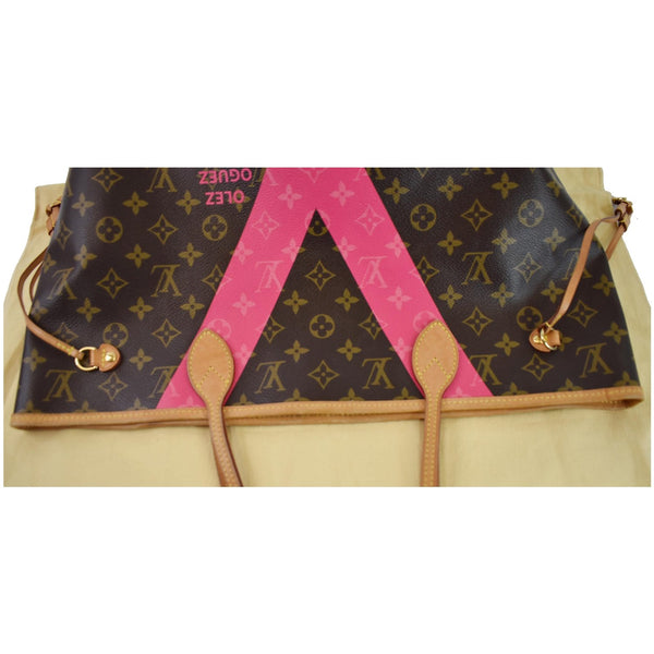LOUIS VUITTON V Neverfull MM Monogram Canvas Shoulder Bag Brown