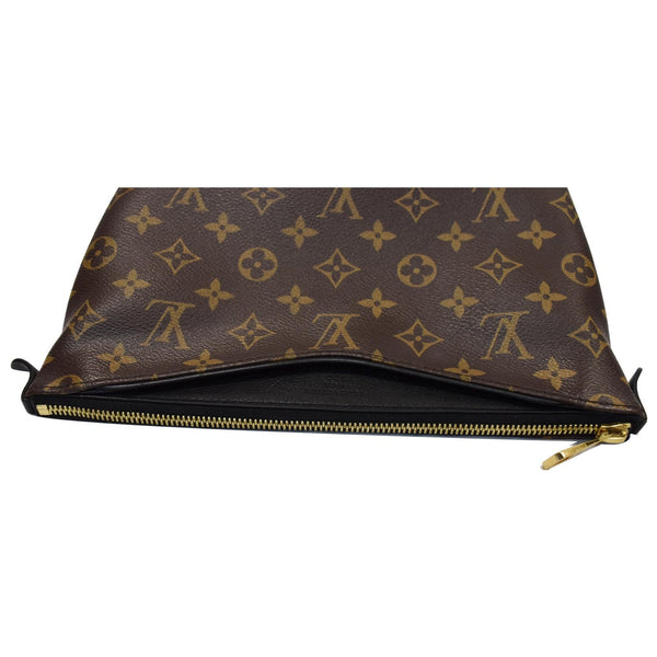 Louis Vuitton Pallas Cosmetic Bag for women - Dallas Designer