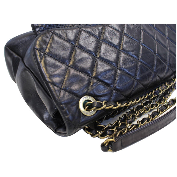 Chanel Urban Mix Flap Calfskin Python leather Shoulder Bag Black