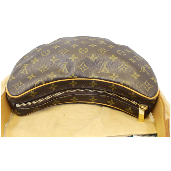 LOUIS VUITTON LV Croissant MM Monogram Canvas Shoulder Bag Brown-US