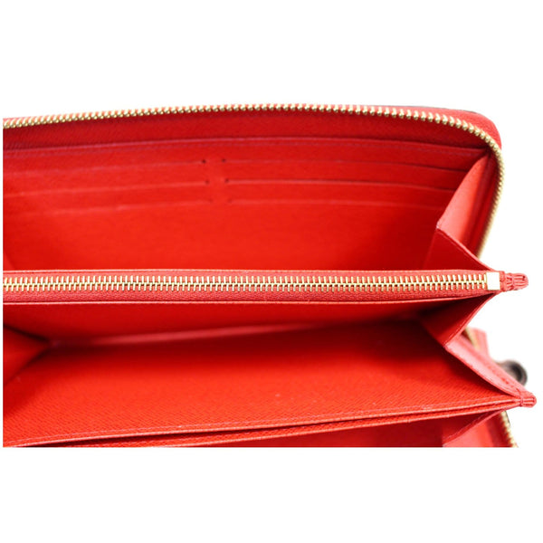 Louis Vuitton Monogram Zippy Canvas Long Wallet interior