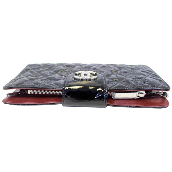 CHANEL Lucky Symbols Pochette Patent Leather Wallet on a Chain Black