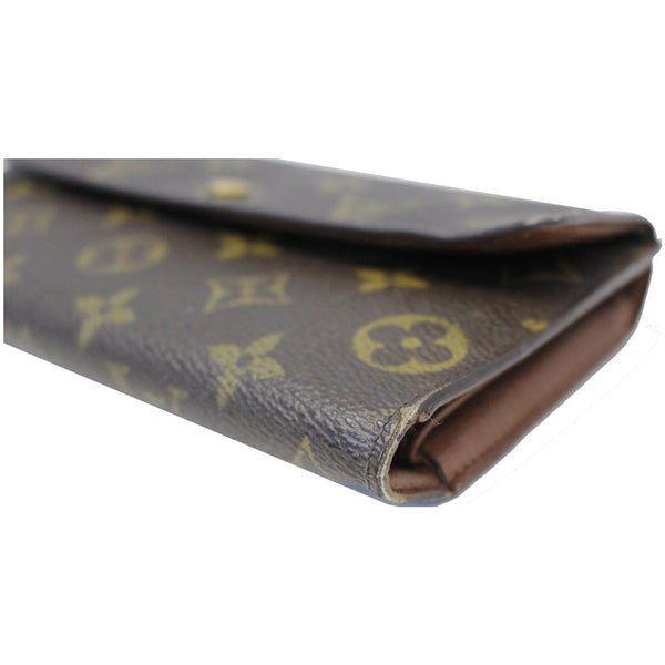 louis Vuitton Porte Tresor International Wallet - corner view