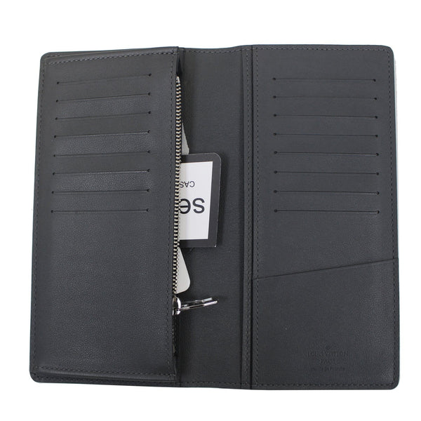 Interior Lv Brazza Wallet Taiga Leather Grey - DDH