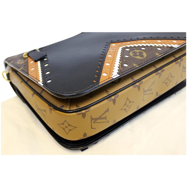 LOUIS VUITTON Metis Pochette Brogue Reverse Monogram Shoulder Bag-US