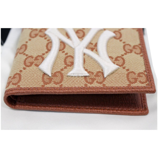 GUCCI NY New York Yankees Patch GG Canvas Bifold Wallet Brown 547787