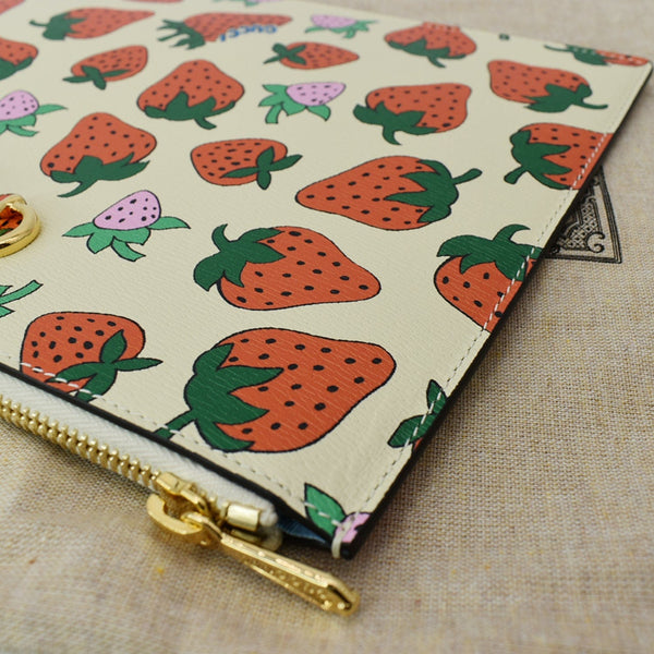 GUCCI Zumi Strawberry Printed Leather Pouch Multicolor 570728