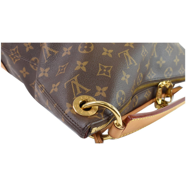 Louis Vuitton Berri PM Monogram Canvas Shoulder Bag - corner close