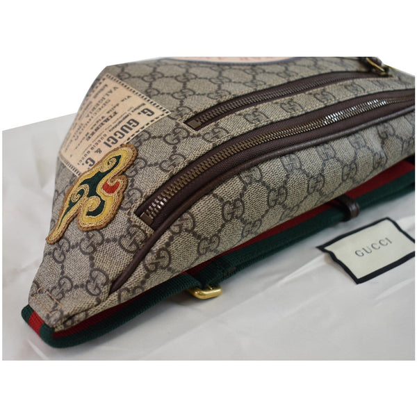 GUCCI Courrier GG