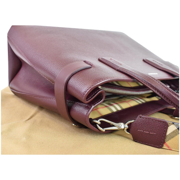 BURBERRY Medium Banner Derby Leather Tote Shoulder Bag Red