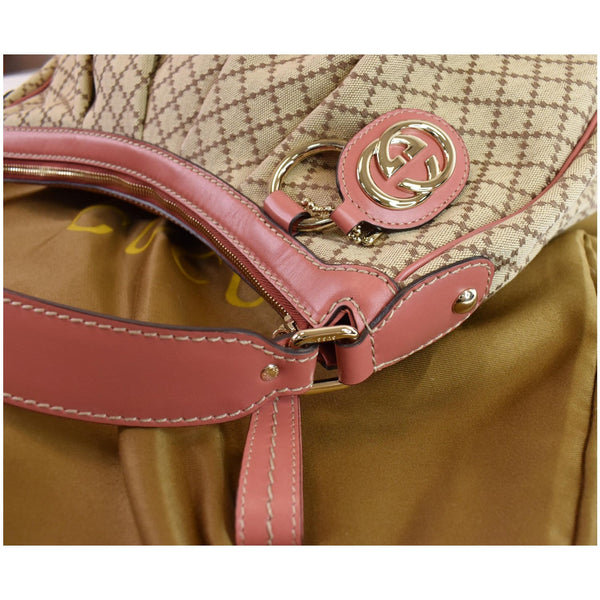 Gucci Medium Sukey Hobo handbag Beige trims