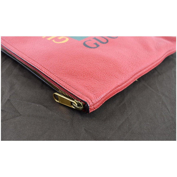 GUCCI Pebbled Leather Medium Logo Portfolio Clutch Hibiscus Red 500981