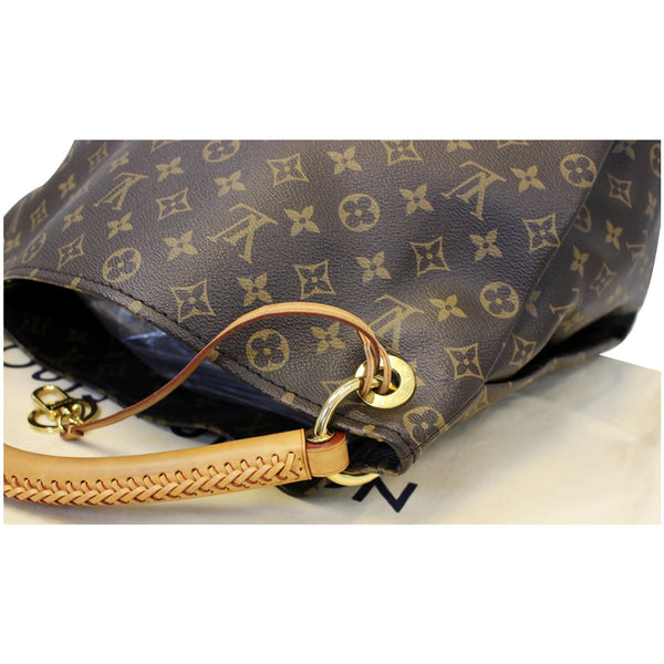 Louis Vuitton Artsy MM Monogram Canvas - corner view