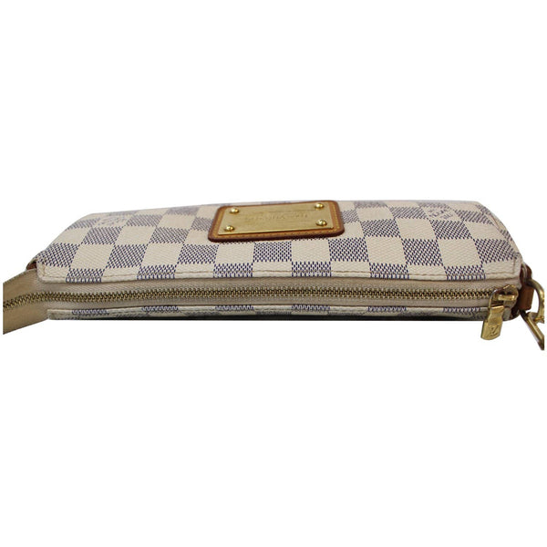 zip closure Lv Eva Clutch Damier Azur Crossbody Bag