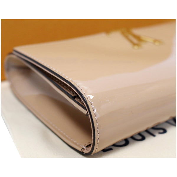 LOUIS VUITTON Louise Patent Leather Long Wallet Nude