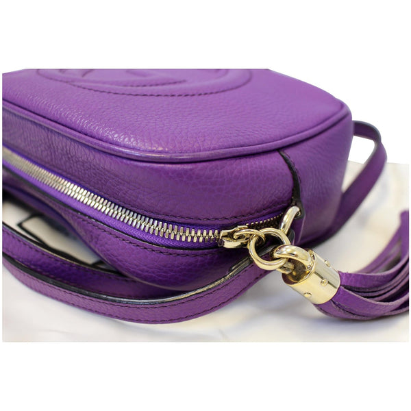 Gucci Crossbody Bag Soho Disco Pebbled Leather - gold chain