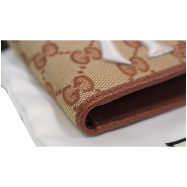 GUCCI NY New York Yankees Patch GG Canvas Bifold Wallet Brown 547787
