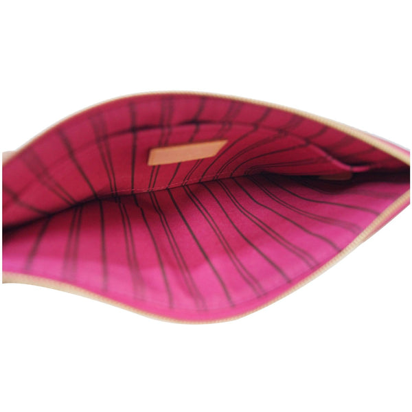 LOUIS VUITTON Pochette Wristlet Pouch Monogram Canvas Neverfull GM Brown