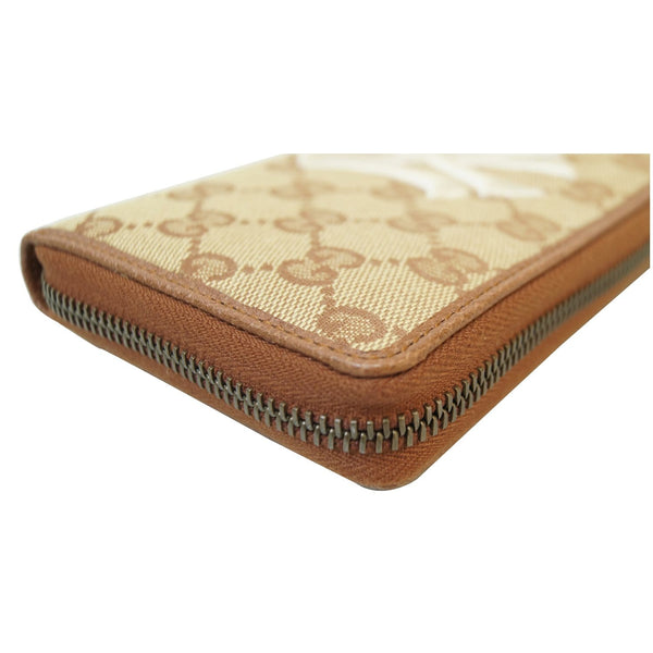 Gucci Zip Around NY New York Yankees Patch Wallet zip view