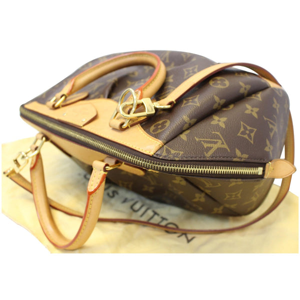 LOUIS VUITTON Segur Monogram Canvas Shoulder bag Brown