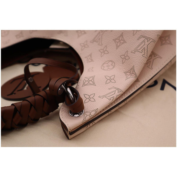Louis Vuitton Carmel Mahina Leather Hobo Bag - Cream print