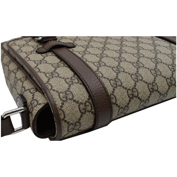 GUCCI GG Supreme Canvas Messenger Bag Beige 658542