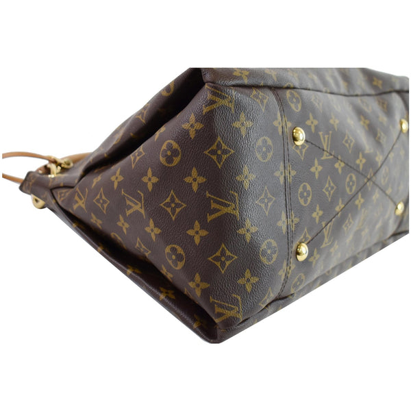 Louis Vuitton Artsy MM Shoulder Bag metal feet