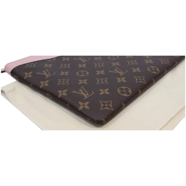 Louis Vuitton Daily Pouch Monogram Canvas Clutch Rose preowned condition