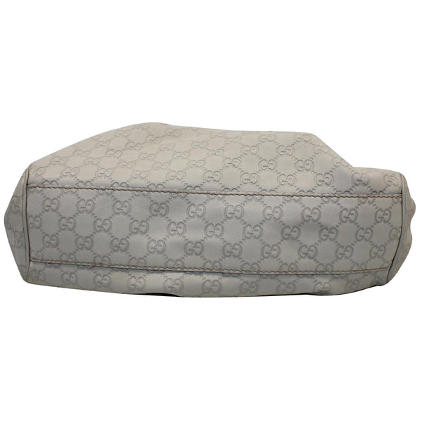 Gucci Sukey Medium Guccissima Leather Handle Handbag flat bottom